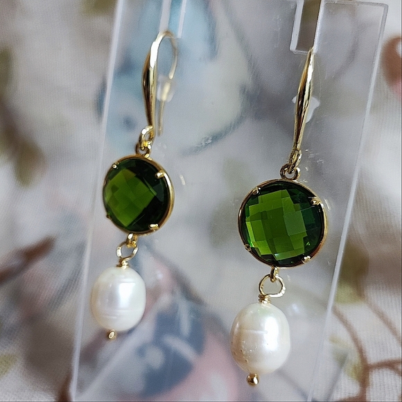 Potato Pearls Pearl Gold Tone NEW Heavy Well Made Clamper Bracelet - Picture 12 of 15